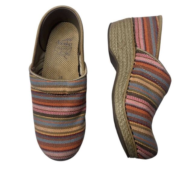 Dansko Vegan woven clogs size 38 8 - Picture 1 of 7